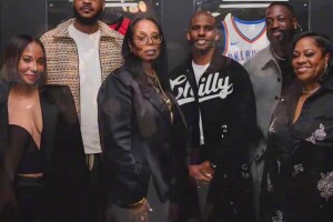 🤞🏾传奇陆续落幕！保罗社媒晒照纪念与科比韦德甜瓜的友谊！