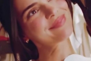 作为NBA最佳防守！Kendall 🤍的颜值真是无可挑剔!